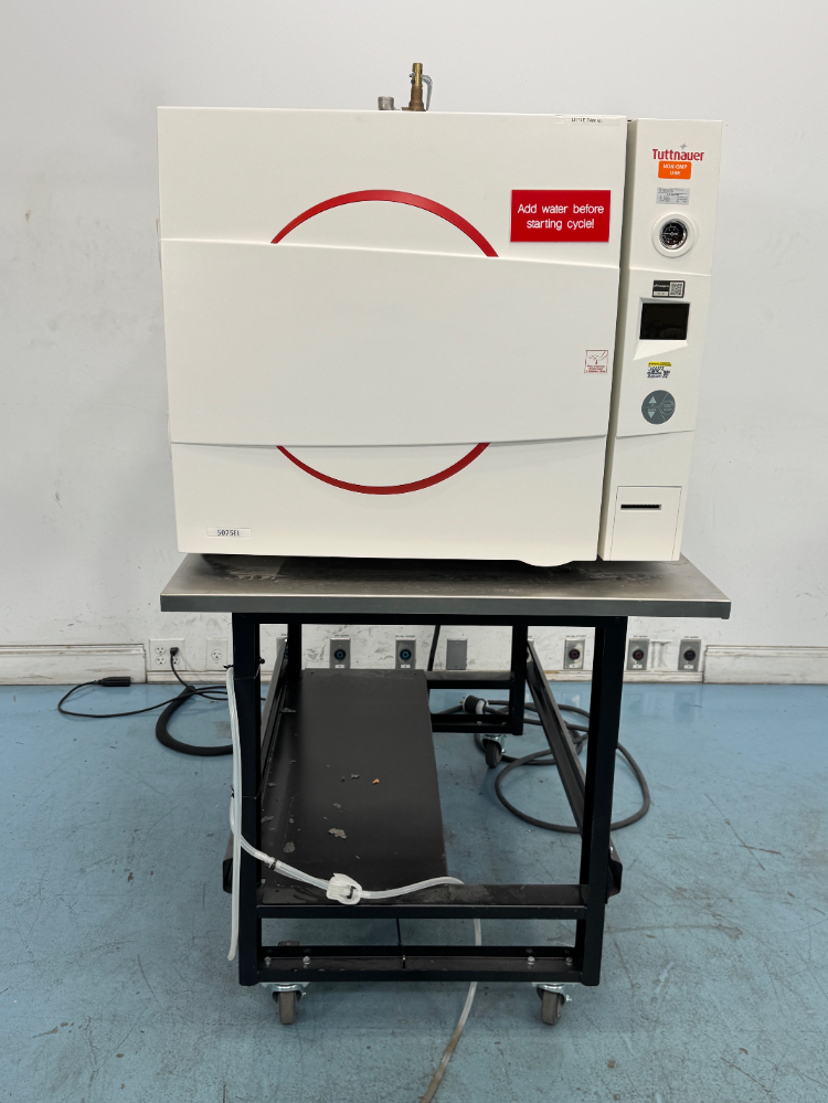 Image of Tuttnauer 5075EL-D Autoclave